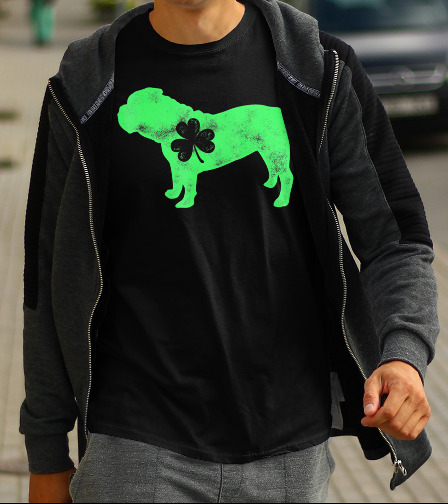 St Patricks Day English Bulldog Shamrock Men Dog T-Shirt