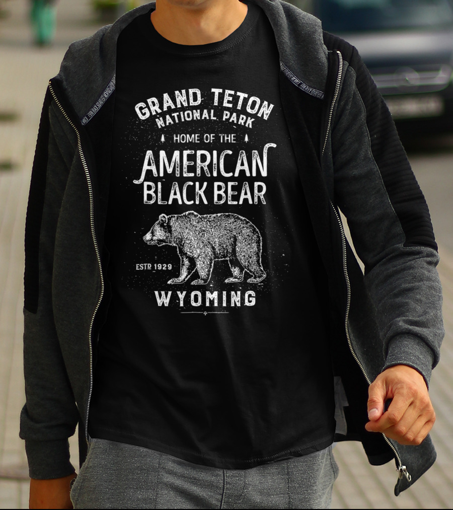 Grand Teton National Park Home Of The American Black Bear Wyoming Established 1929 T-Shirt