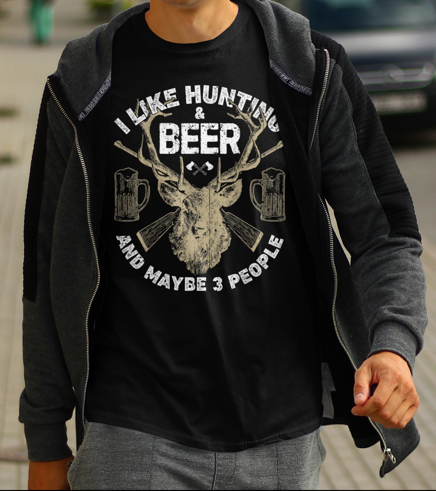 I Like Hunting Beer Maybe 3 People Deer Antlers Crossed Guns Mugs T-Shirt