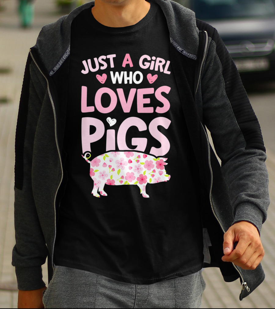 Just A Girl Who Loves Pigs With Floral Heart Pig T-Shirt