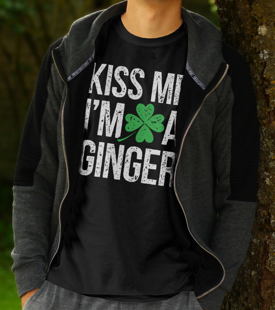 Kiss Me I'm A Ginger St Patrick's Day Shamrock Irish T-Shirt
