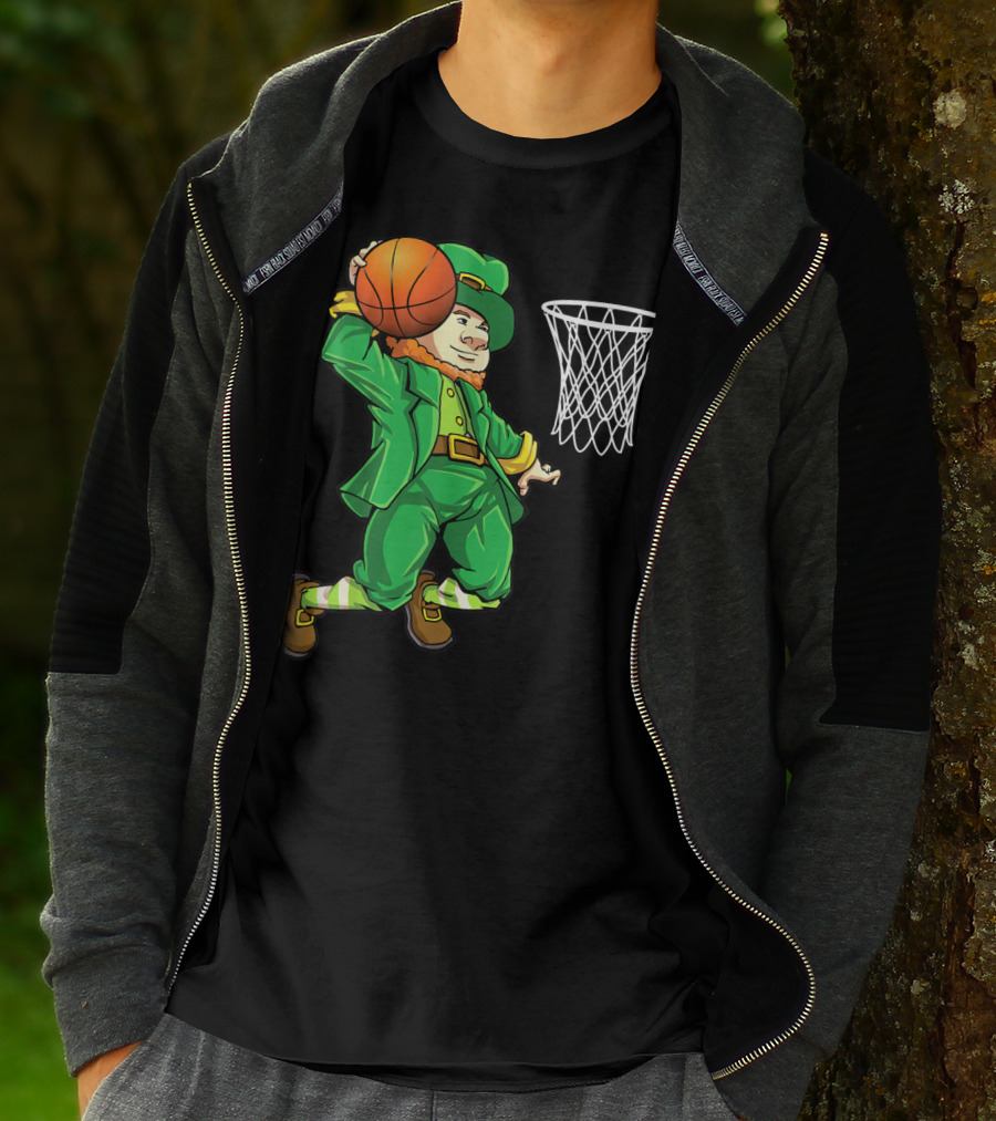 Leprechaun Slam Dunk Basketball St Patricks Day Boys T-Shirt