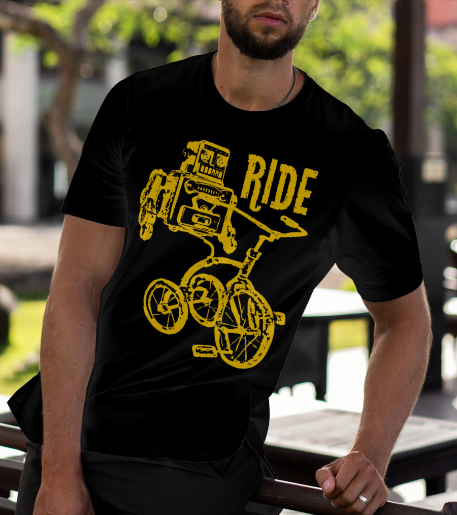I Want To Ride My Tricycle Robot On Trike Vintage Style RIDE T-Shirt