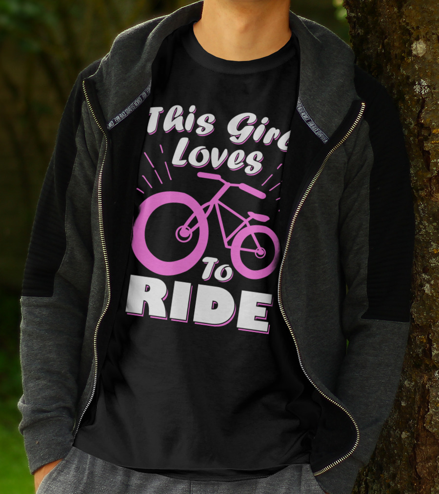 This Girl Loves To Ride Pink Bicycle Enthusiast T-Shirt