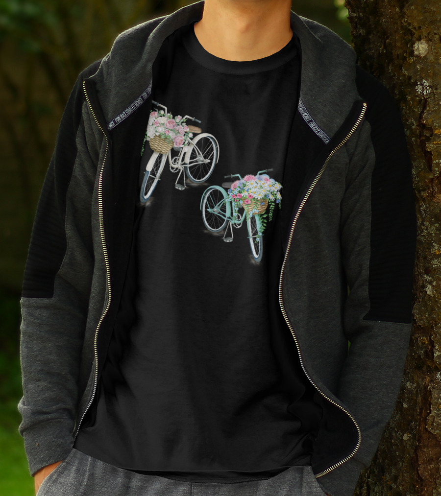 Vintage Bicycles With Flower Baskets Roses And Daisies T-Shirt