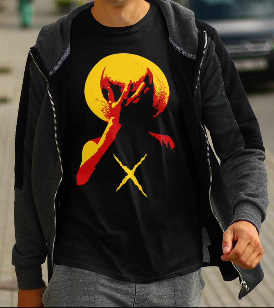 Monkey D. Luffy Portrait With Straw Hat And Crossed Arms T-Shirt