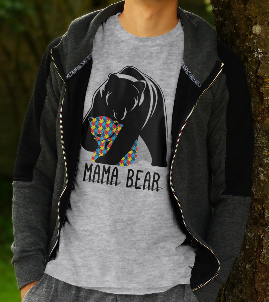 Mama Bear Autism Puzzle Bear Hug T-Shirt