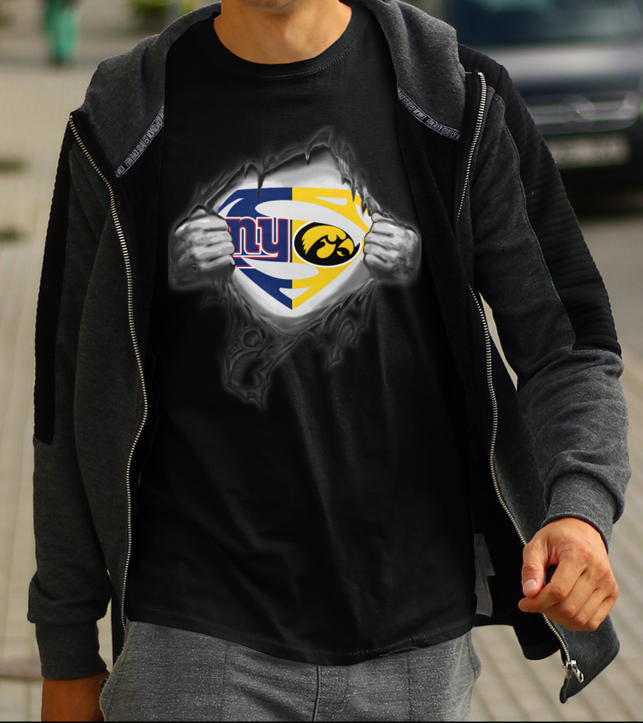 New York Giants Iowa Hawkeyes Superman Logo Tear T-Shirt