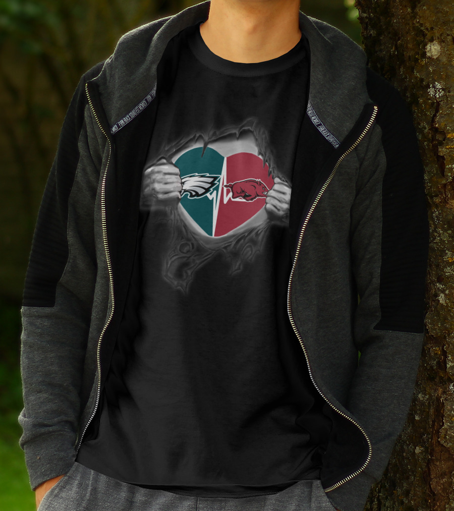 Philadelphia Eagles Arkansas Razorbacks Heart Logo Fan Merger T-Shirt