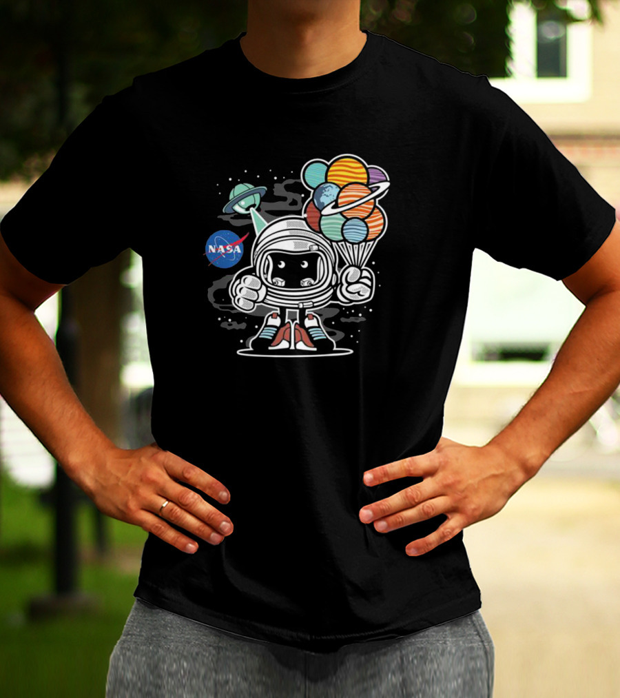 NASA Astronaut Adventure Holding Planet Balloons T-Shirt
