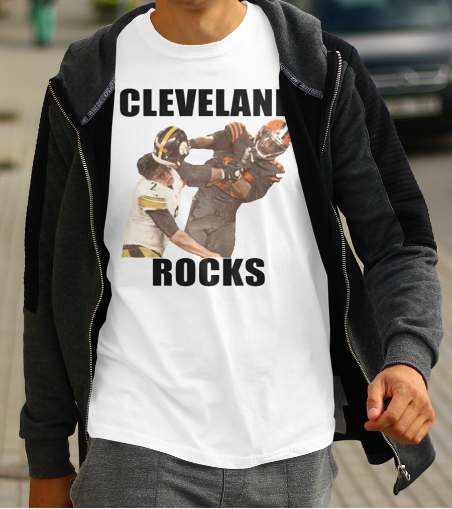 Cleveland Rocks Rudolph Started It Football Rivalry Clash T-Shirt