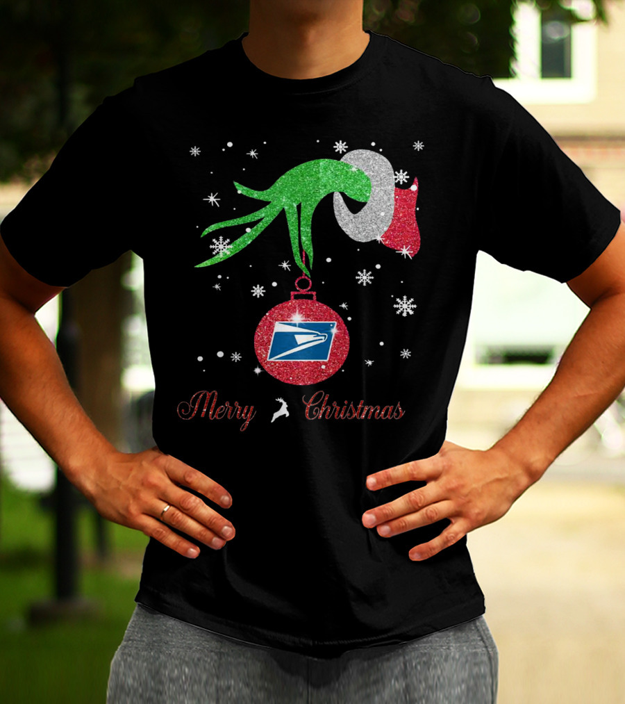 Merry Christmas Grinch Holding USPS T-Shirt