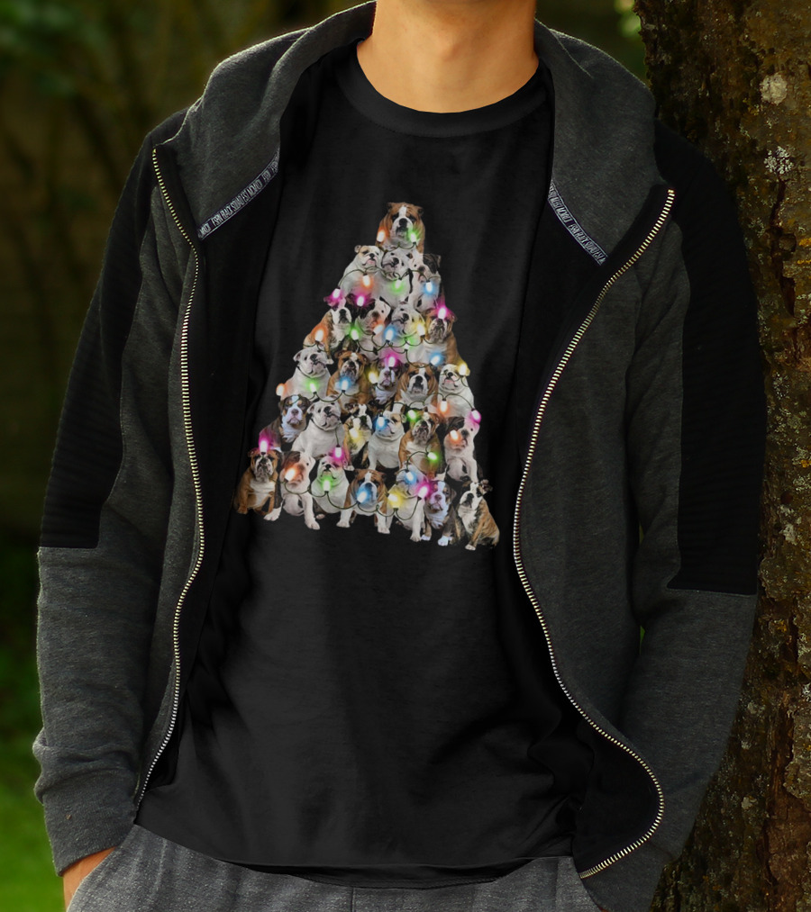 Bulldog Christmas Tree Festive Lights Pyramid T-Shirt