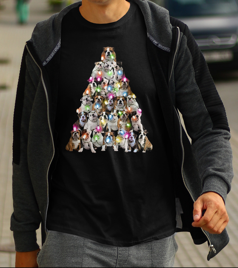 Bulldog Christmas Tree Festive Lights Pyramid T-Shirt