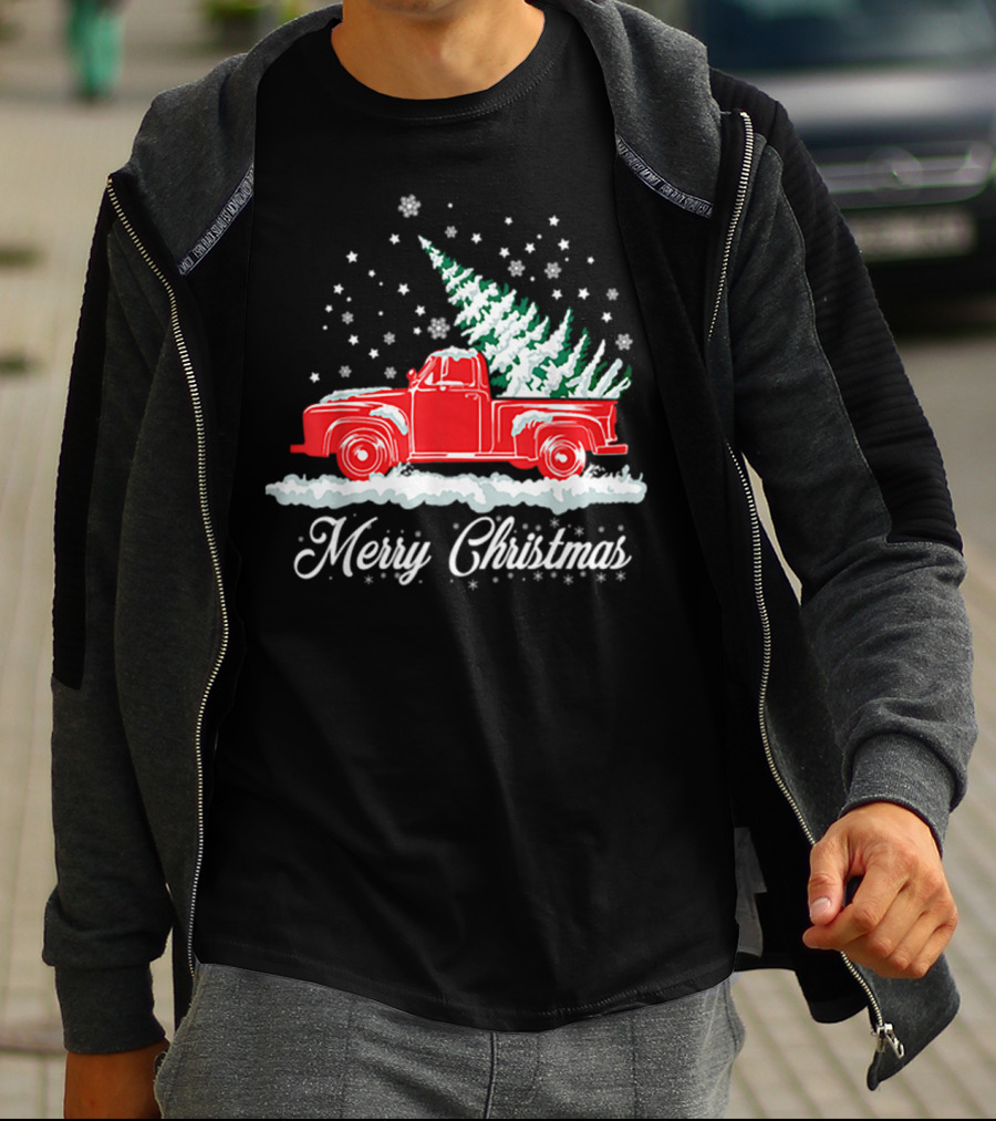 Merry Christmas Classic Old Red Truck With XMAS Tree Snowflakes T-Shirt