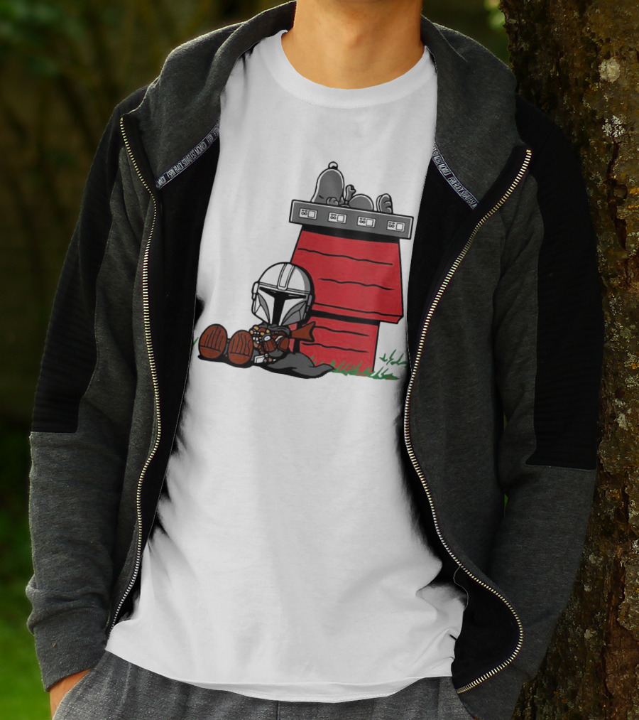 The Mandalorian And Snoopy House Crossover T-Shirt