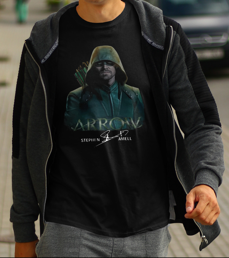 Arrow Stephen Amell Signature Hooded Archer T-Shirt