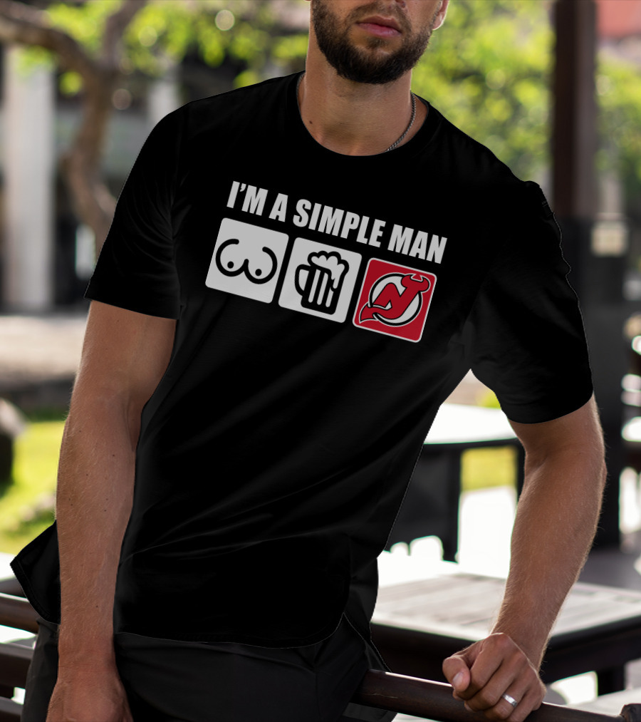 I'm A Simple Man Beer New Jersey Devils T-Shirt