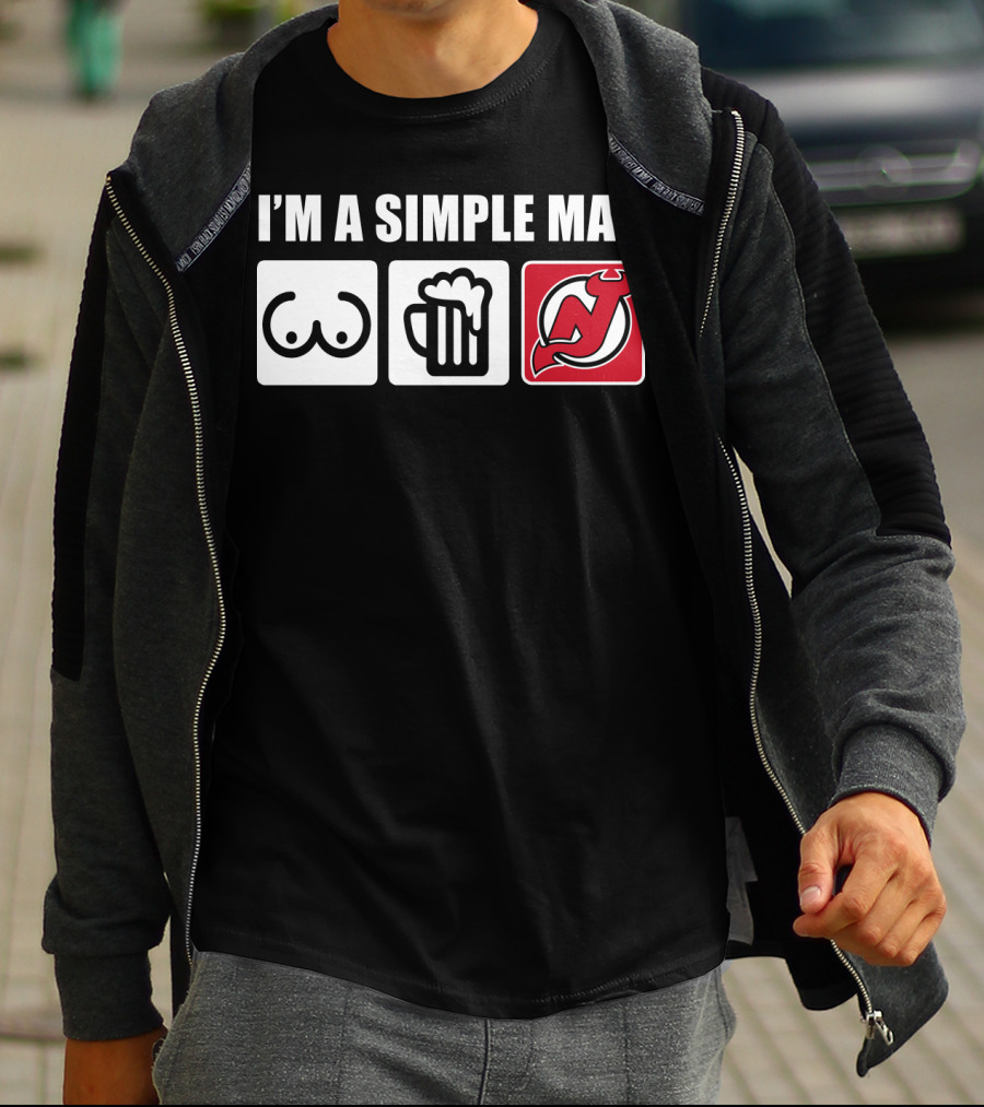 I'm A Simple Man Beer New Jersey Devils T-Shirt