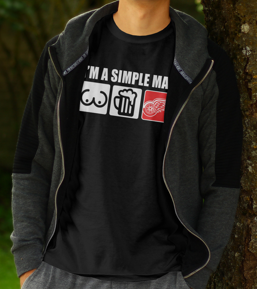 I'm A Simple Man Redwings Beer Fans T-Shirt