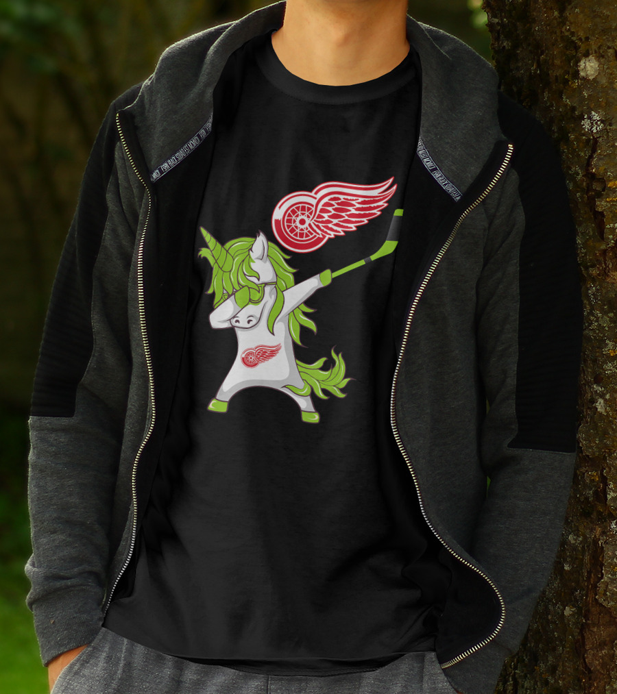 Detroit Red Wings St Patrick's Day Dabbing Unicorn Hockey Stick T-Shirt