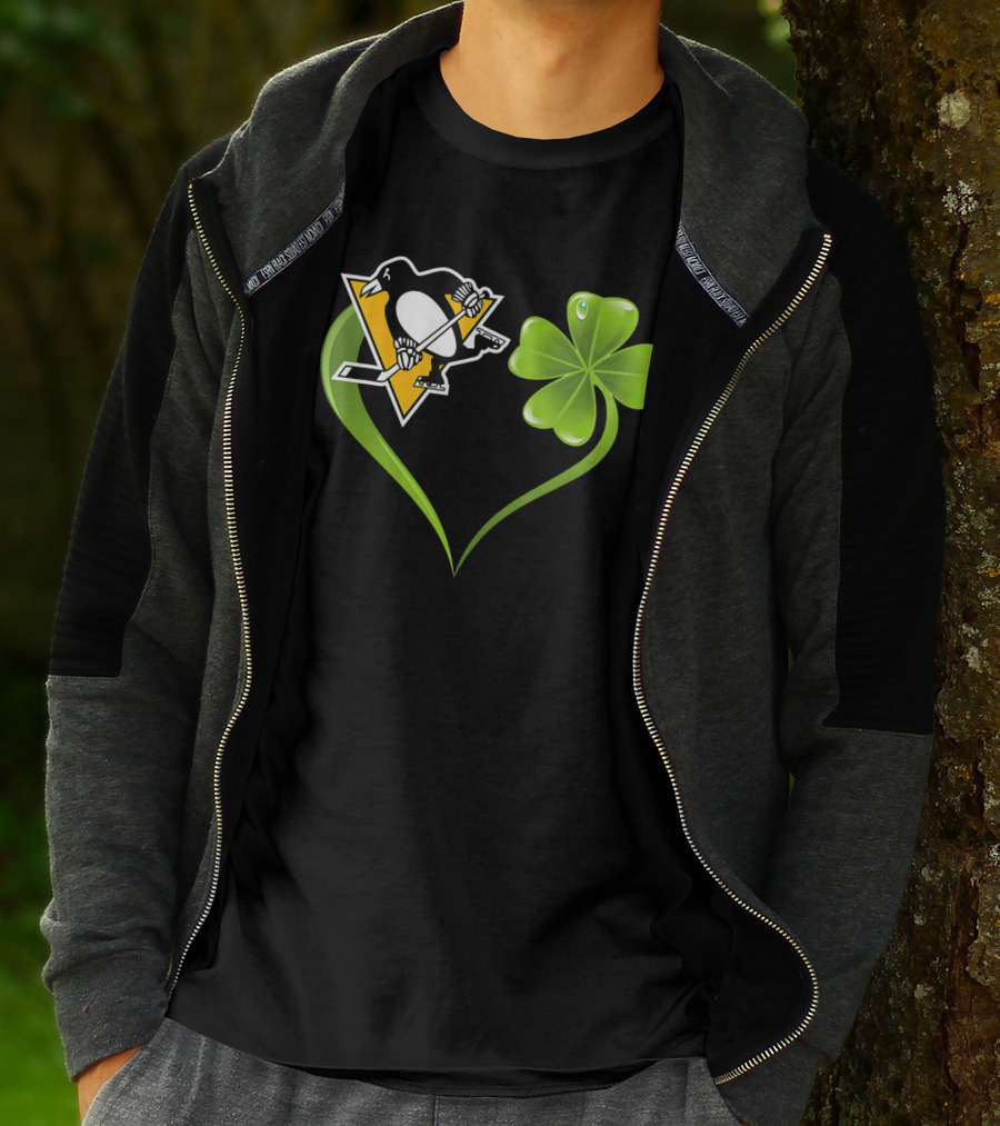 St Patrick Day Irish Shamrock Heart Love Pittsburgh Penguins T-Shirt