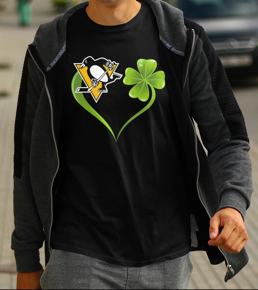 St Patrick Day Irish Shamrock Heart Love Pittsburgh Penguins T-Shirt