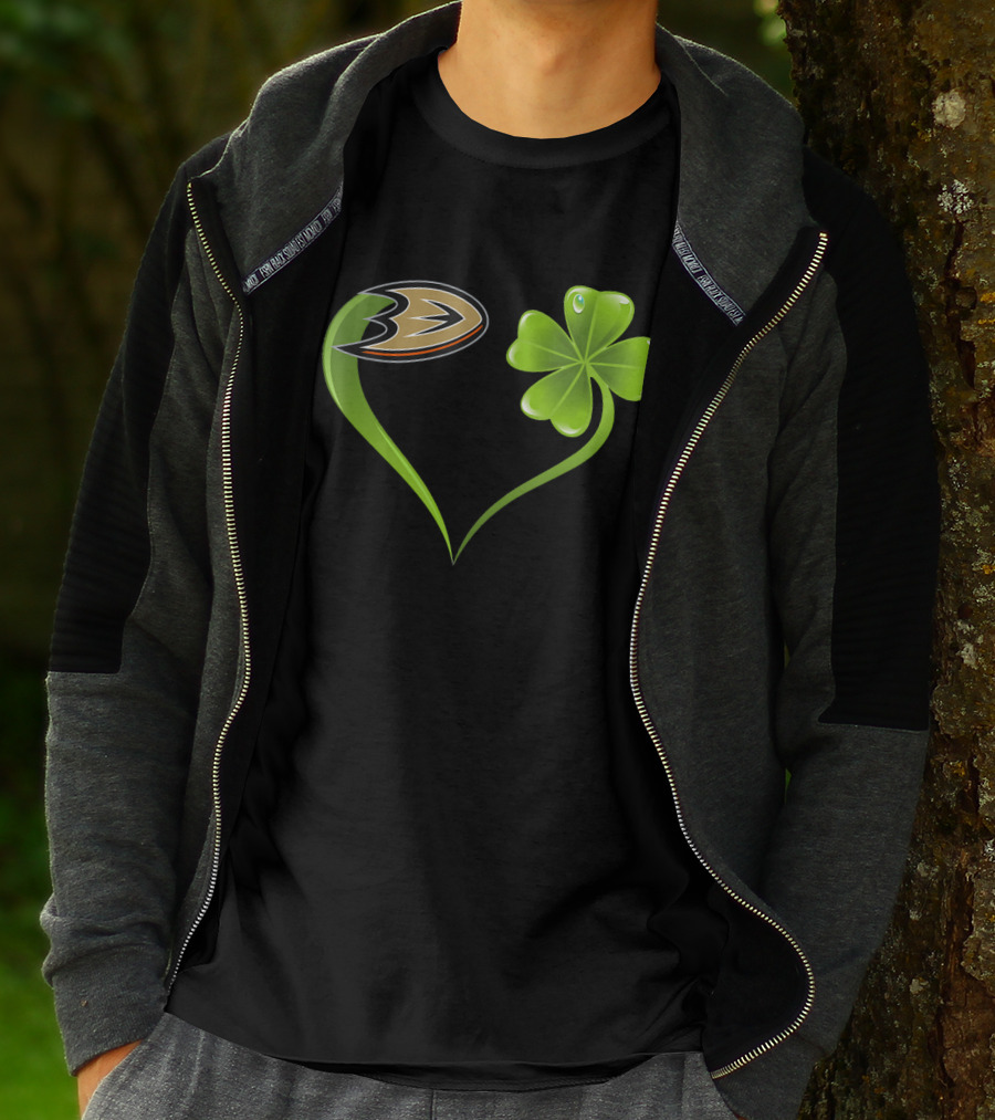 St Patrick's Day Anaheim Ducks Shamrock Heart T-Shirt