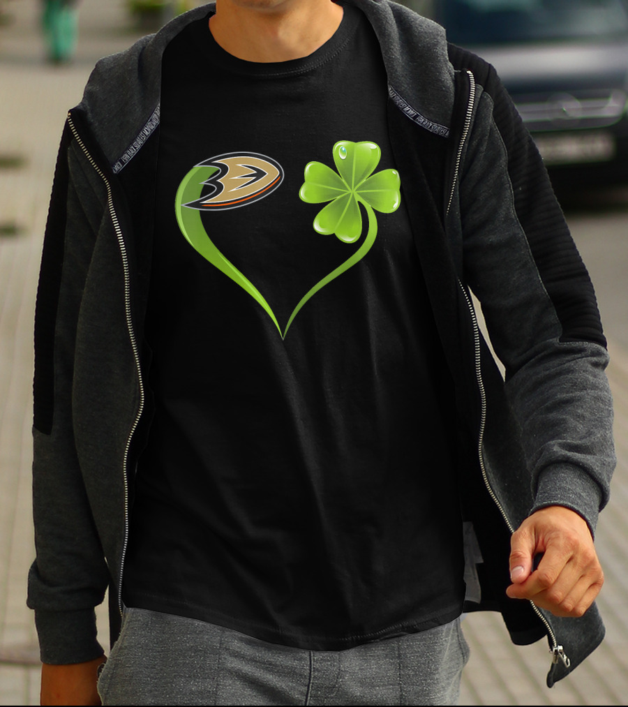 St Patrick's Day Anaheim Ducks Shamrock Heart T-Shirt