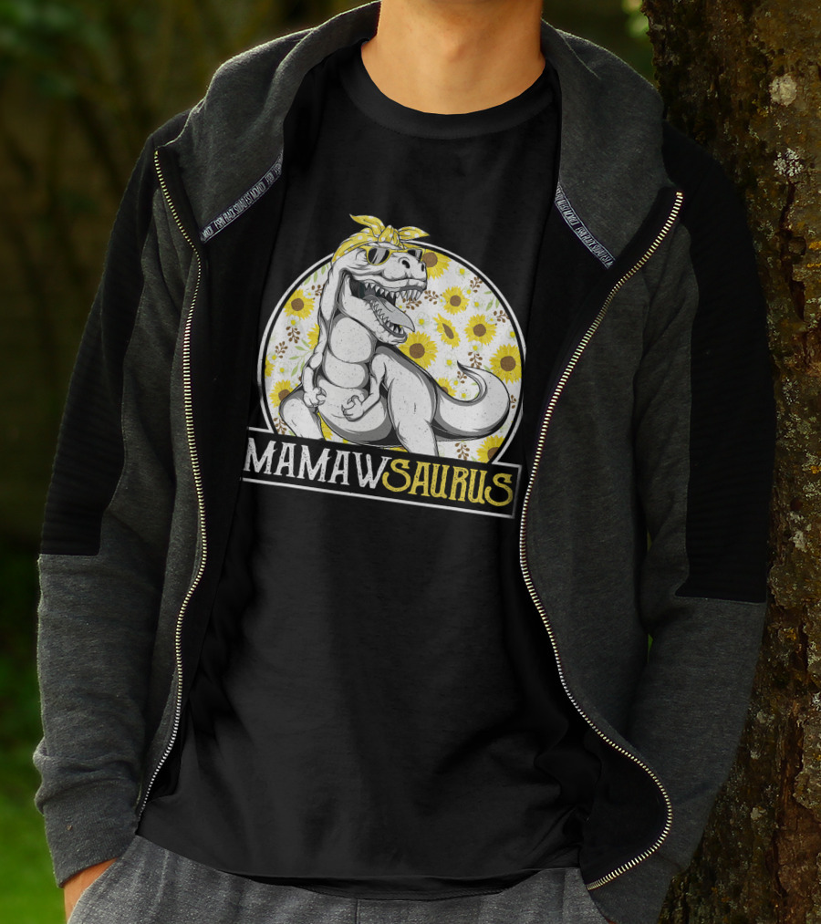 Mamaw Saurus Sunflower Dinosaur Grandma Fun Retro T-Rex T-Shirt