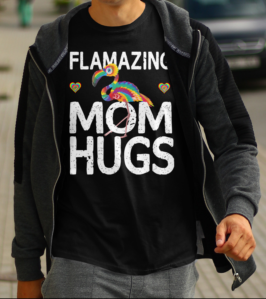 FLAMAZING MOM HUGS Colorful Rainbow Flamingo Hearts T-Shirt