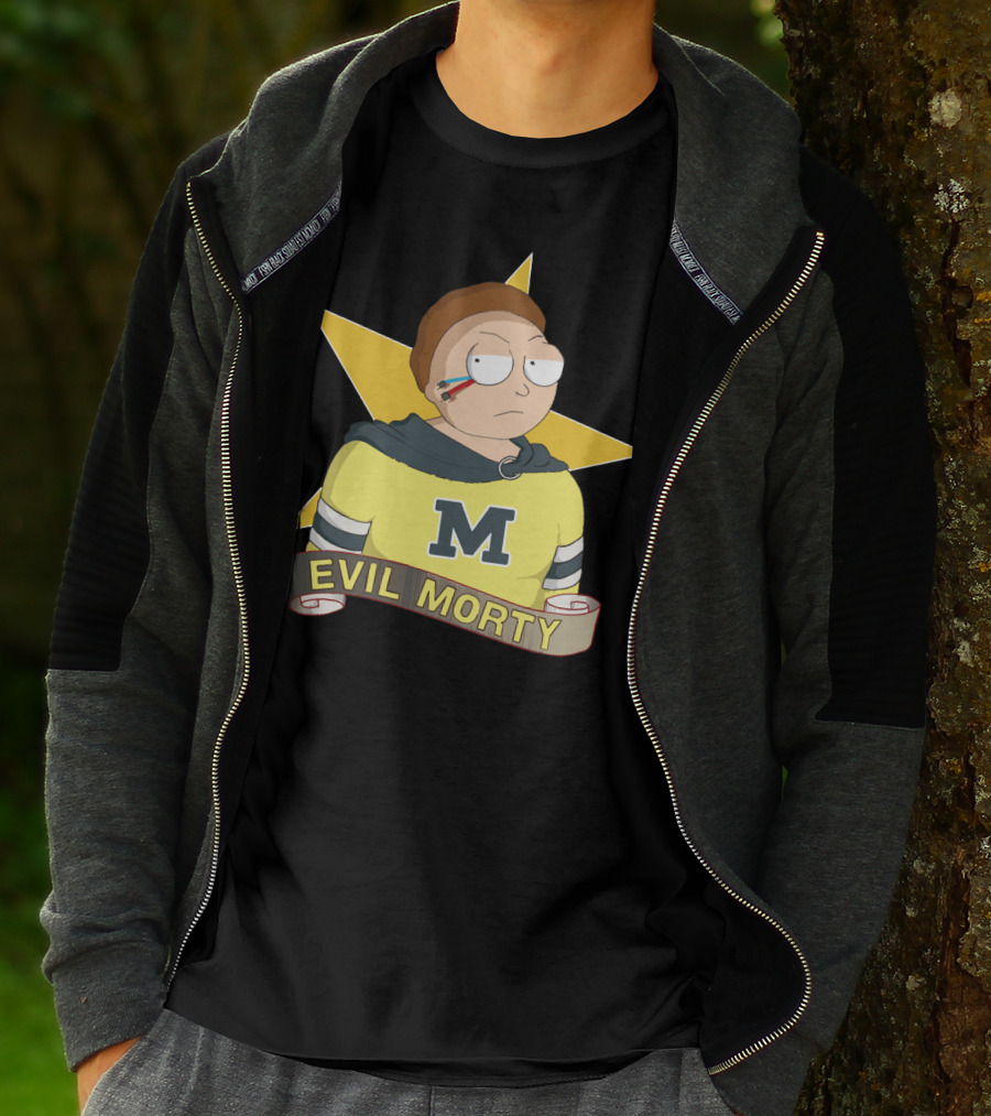 Evil Morty M Star Patch And Scroll Banner T-Shirt
