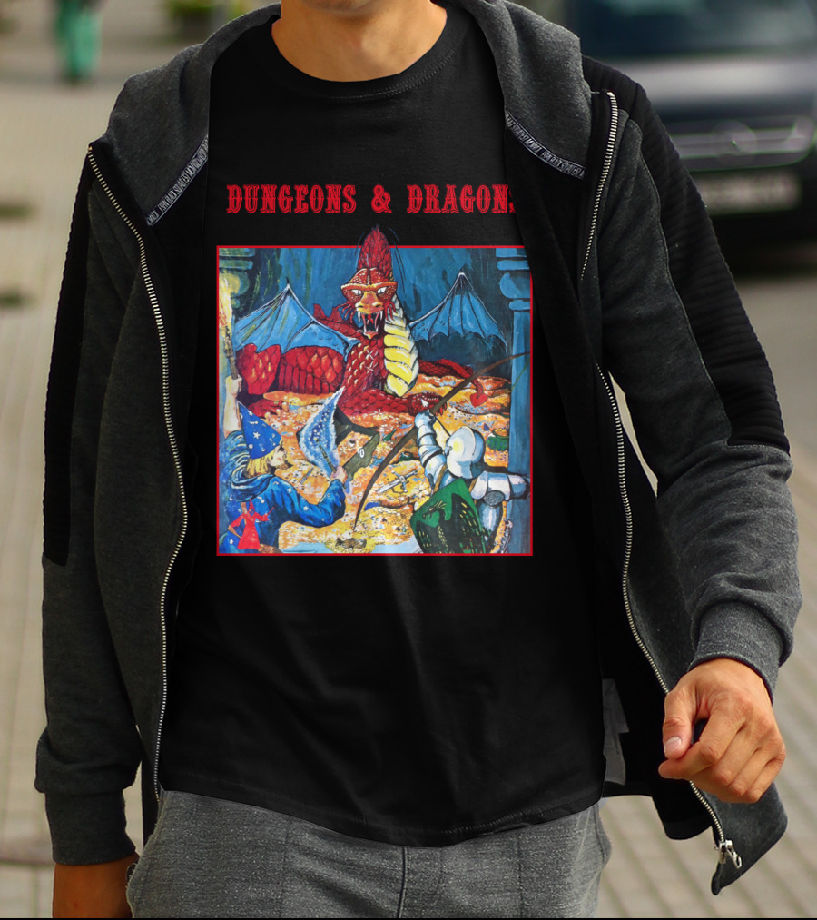 DUNGEONS And DRAGONS BASIC SET VINTAGE ILLUSTRATION ADVENTURE T-Shirt