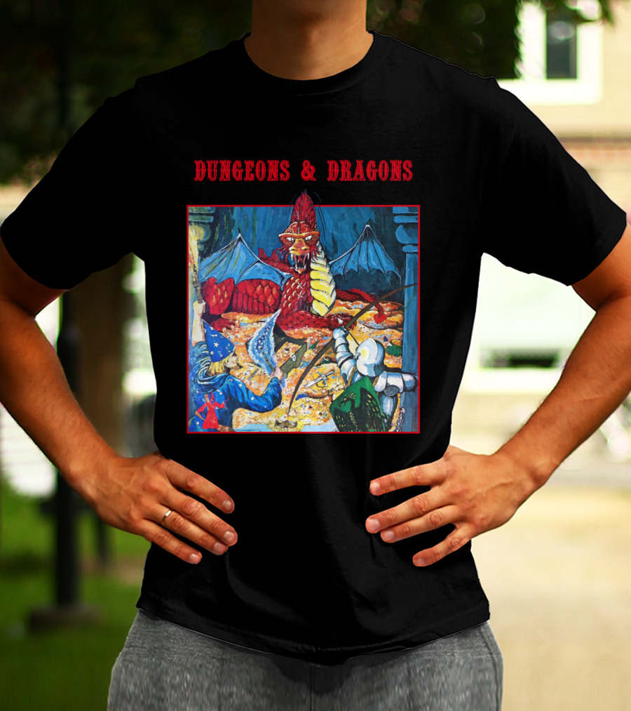 DUNGEONS And DRAGONS BASIC SET VINTAGE ILLUSTRATION ADVENTURE T-Shirt