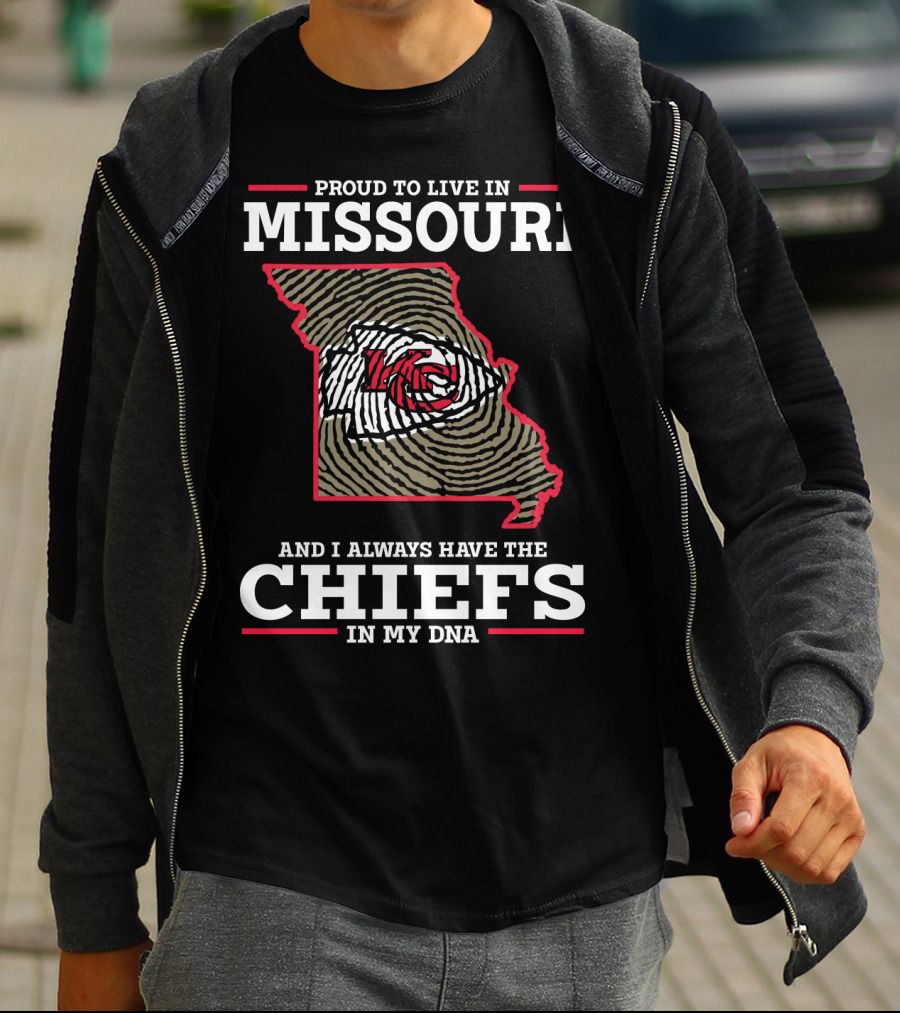 Proud To Live In Missouri Chiefs In My DNA T-Shirt