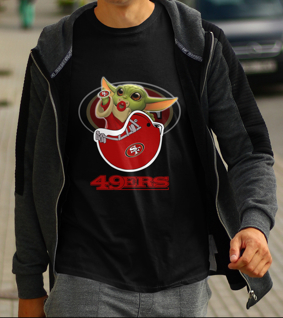 Nfl Sf 49ers Baby Alien Holding Sf Helmet T-Shirt