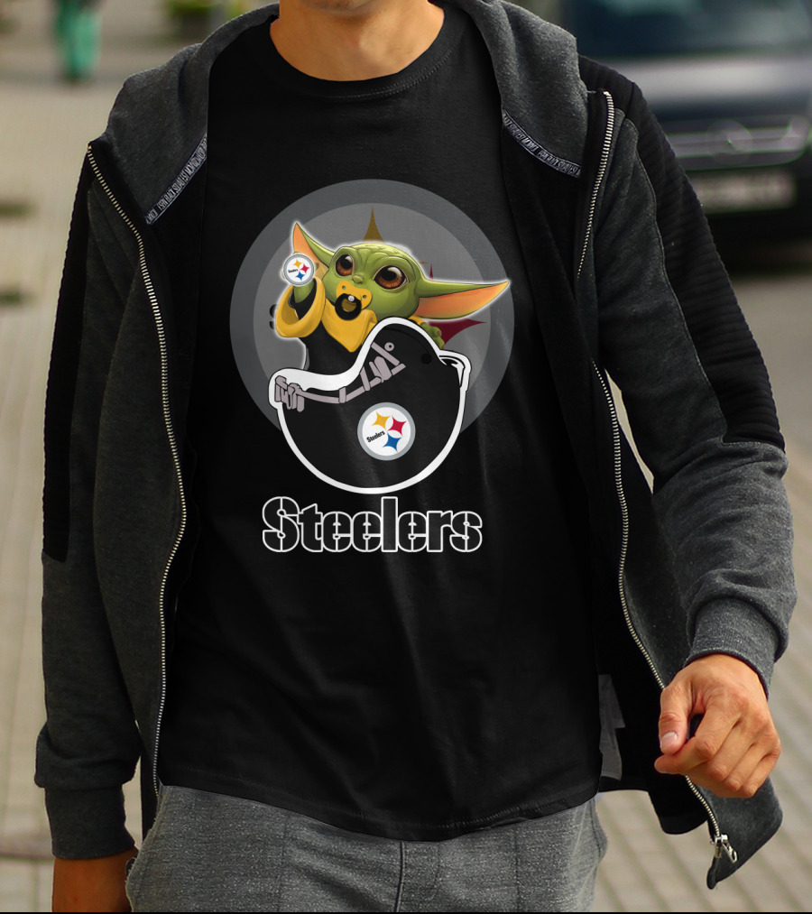 Pittsburgh Steelers Baby Yoda Football T-Shirt