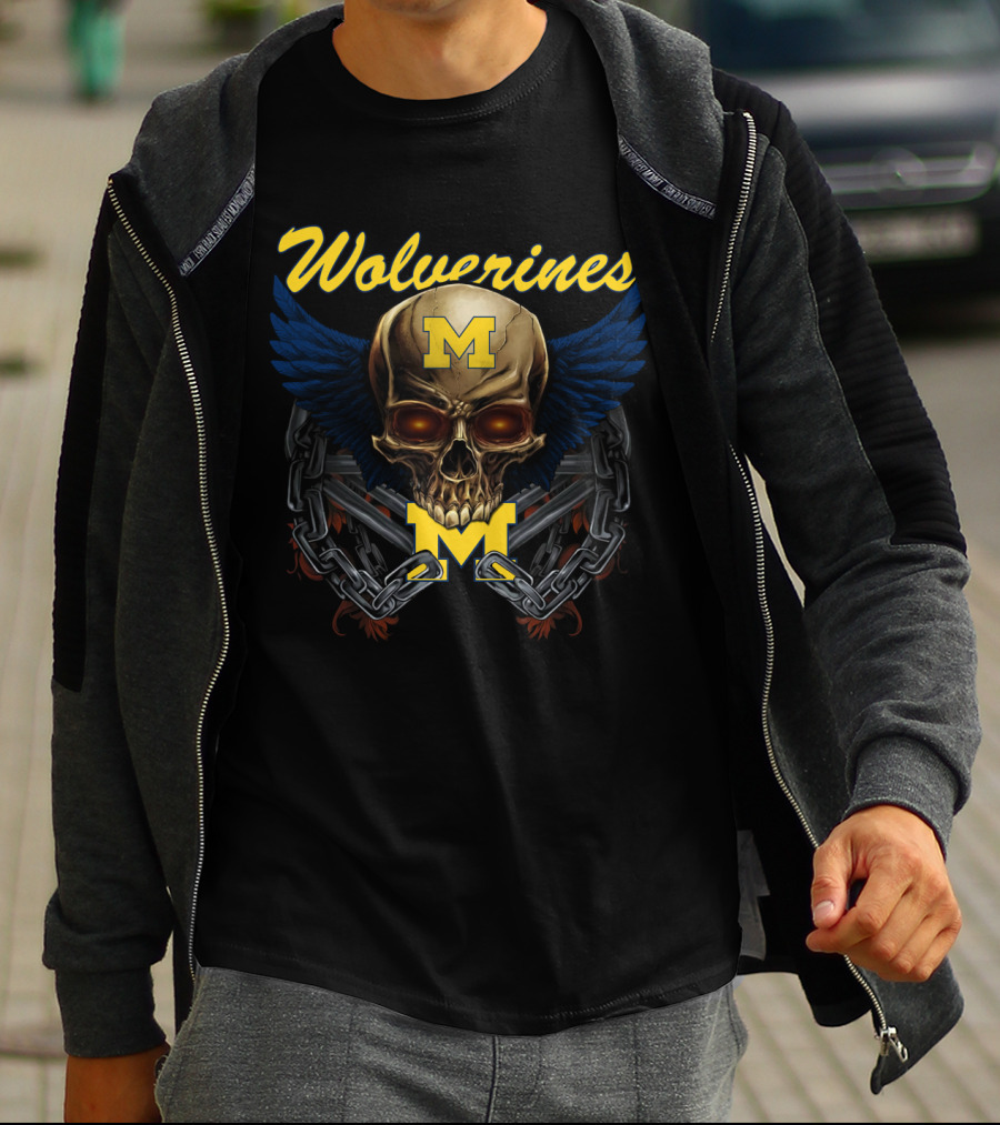 Wolverines M Skull Wings Chains T-Shirt
