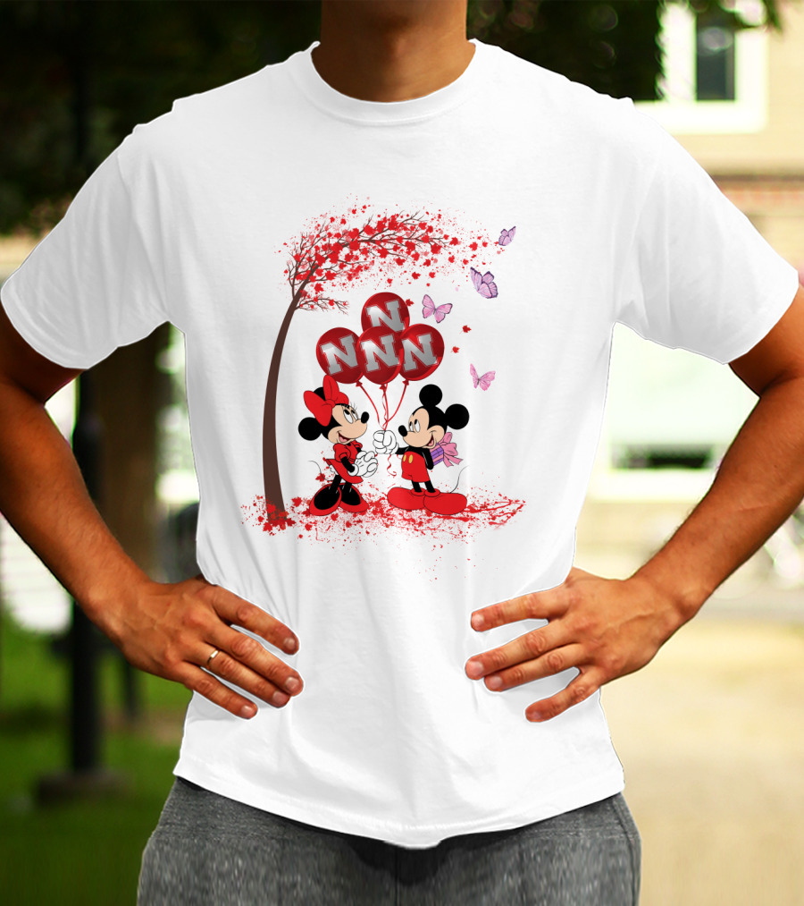 Ncaa Nebraska Cornhuskers Mickey Minnie Balloons Butterflies T-Shirt