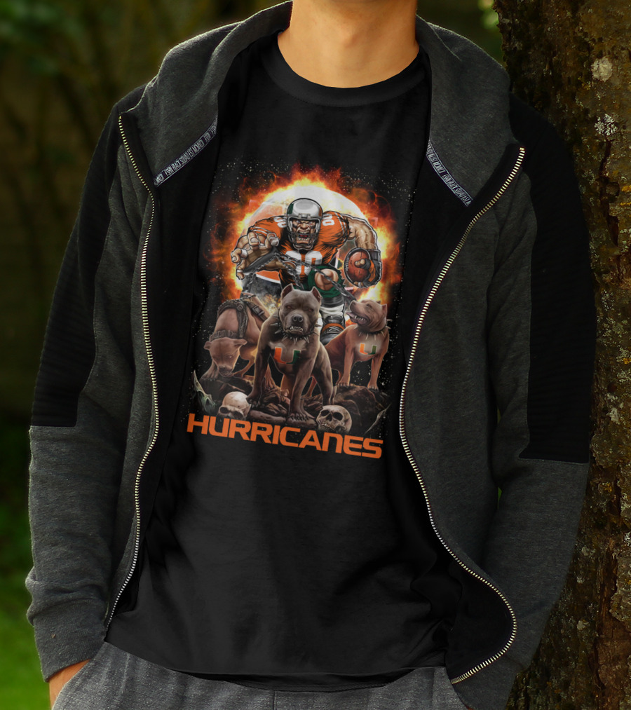 Hurricanes Dh 49 Miami Football Dogs And Skull Action Scene T-Shirt