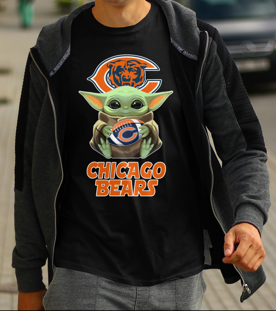 Chicago Bears Baby Yoda Football Fan T-Shirt