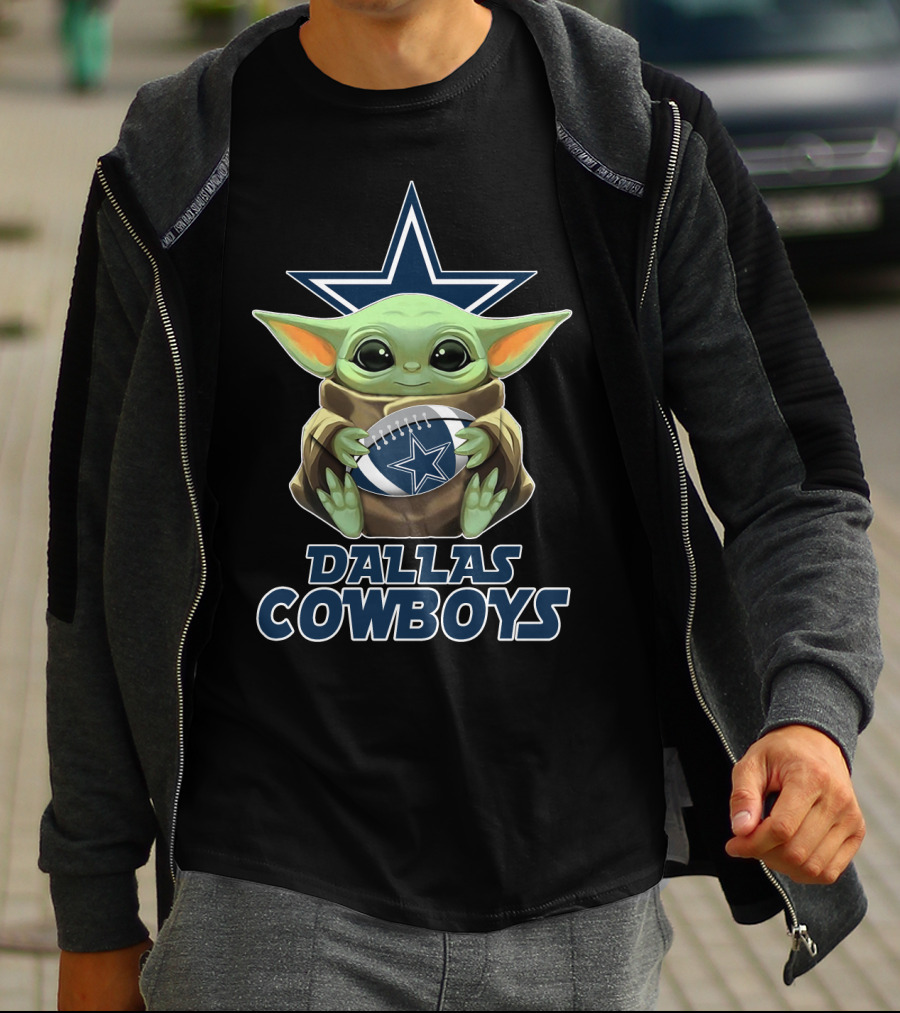 Dallas Cowboys Baby Yoda Football Star T-Shirt
