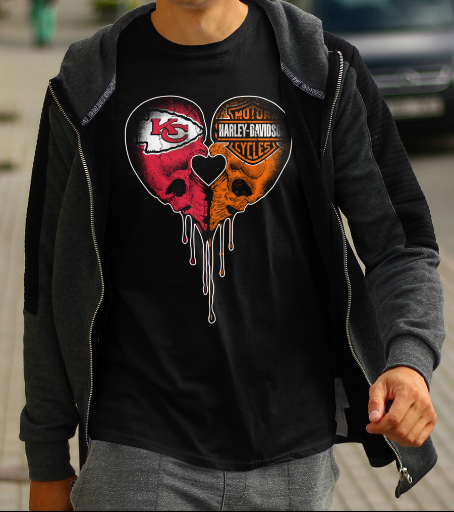 Kansas City Chiefs Harley Davidson Heart Skulls Fan T-Shirt