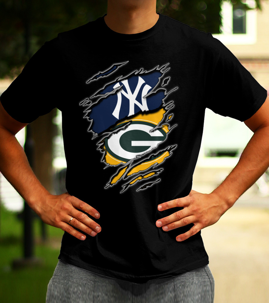 New York Yankees Green Bay Packers Fan Cross-Logo T-Shirt