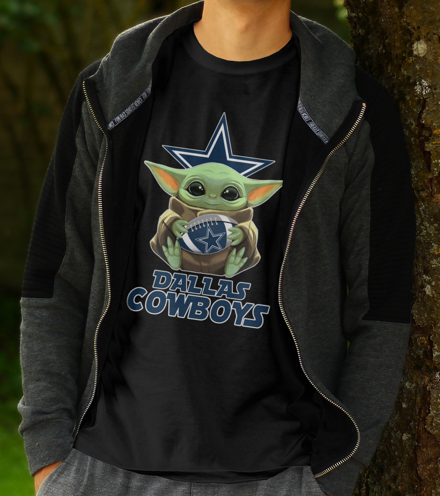 Dallas Cowboys Star Wars Baby Yoda Holding Football T-Shirt