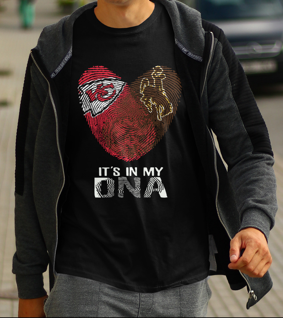 Chiefs KC Logo Wyoming Cowboys Fingerprint It’s In My DNA T-Shirt