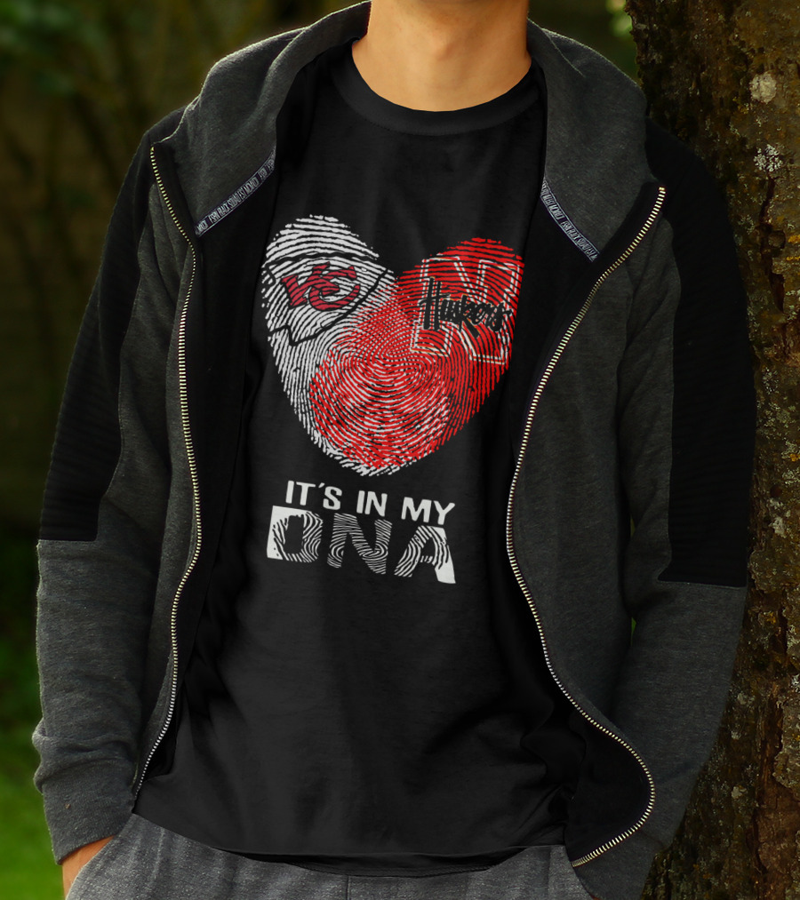 Chiefs Huskers It's In My DNA Fingerprint Heart T-Shirt
