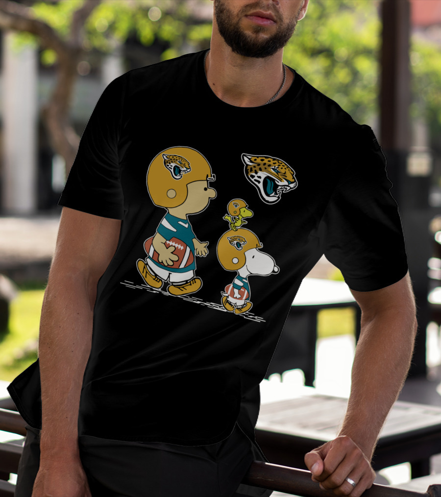 Jacksonville Jaguars Snoopy And Peanuts Football T-Shirt