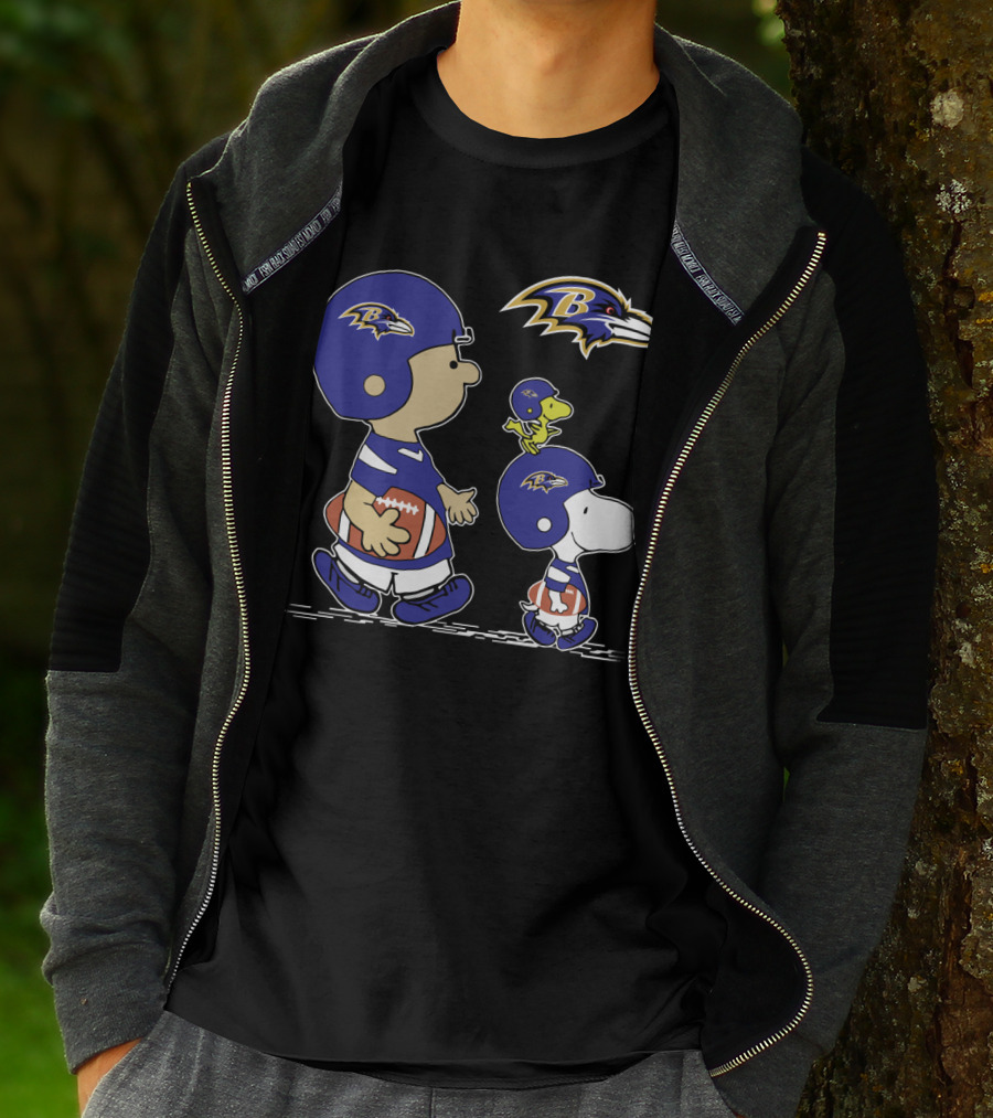 Baltimore Ravens Peanuts Snoopy Woodstock Football Team T-Shirt