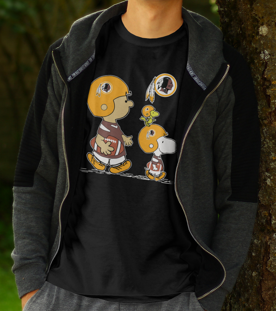 Redskins Snoopy And Woodstock Football Helmets T-Shirt